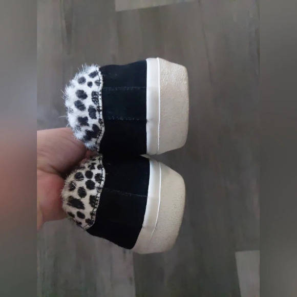 Madewell Sidewalk sneaker low top lace up  Black/ white spotted Calf hai… - Picture 8 of 10